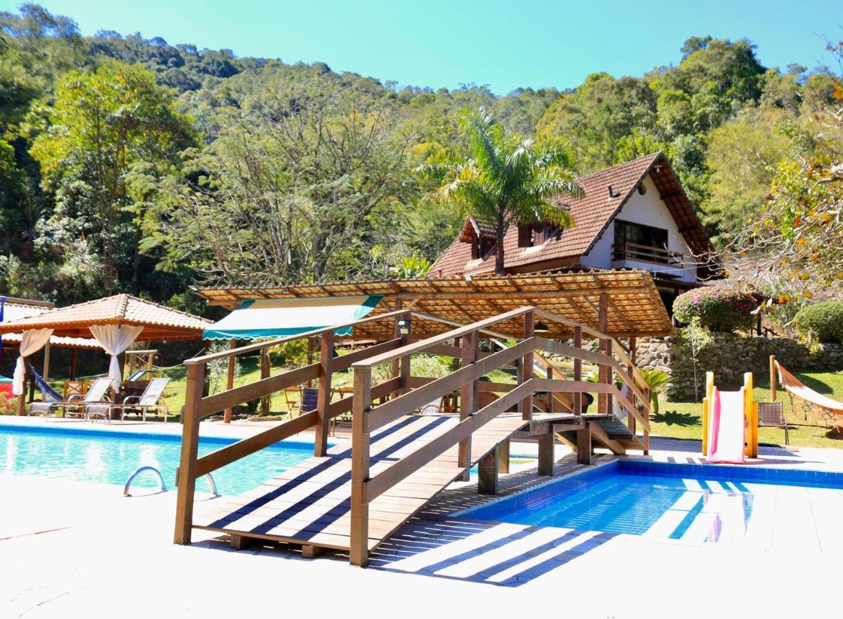 Estação Serramar Casa de hóspedes